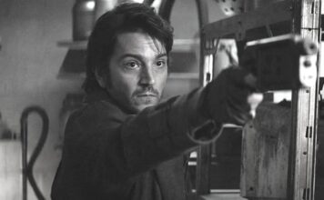 Cassian Andor Pointing a blaster